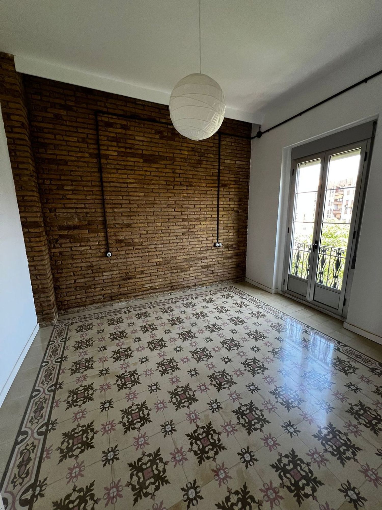 Piso en Calle de Pere Aleixandre, Mont-Olivet - Foto 2