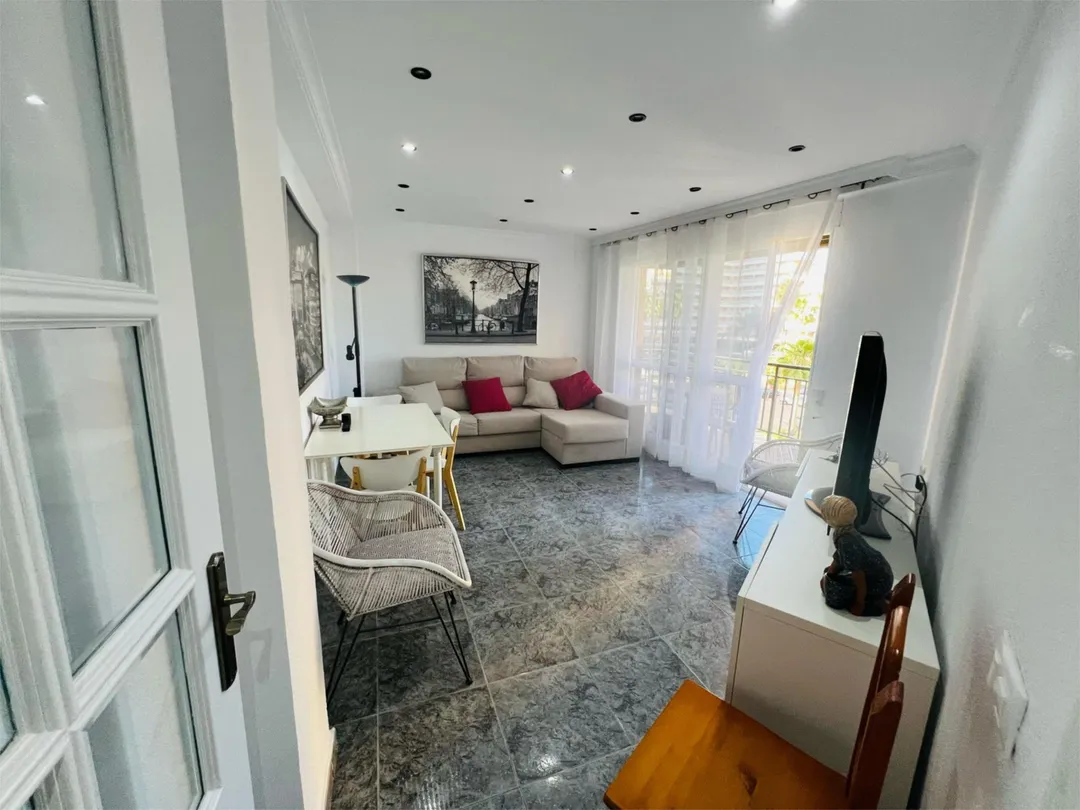 Piso en  Avenida de Benyamina 23