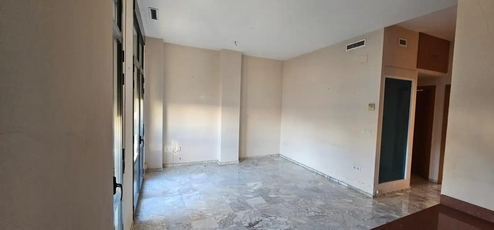 Piso en  Avenida del Puerto - Foto 6
