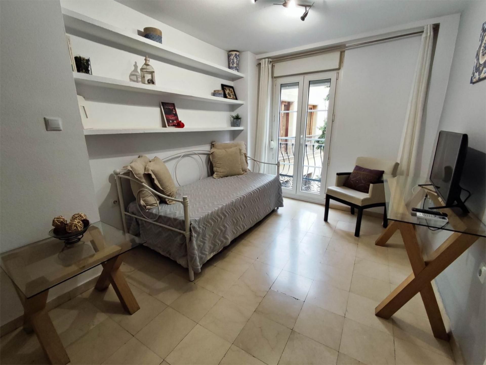 Piso en  Plaza de Santa Ana 6 - Foto 3