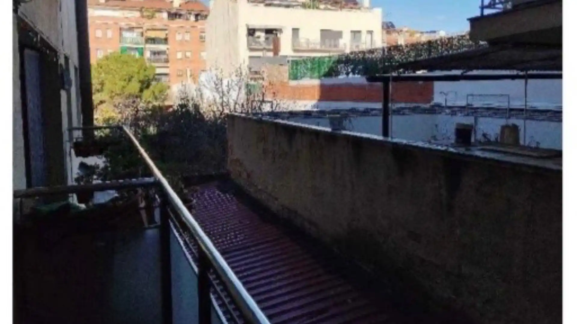 Piso en  Carrer de la Duquessa de la Victòria 19 - Foto 2