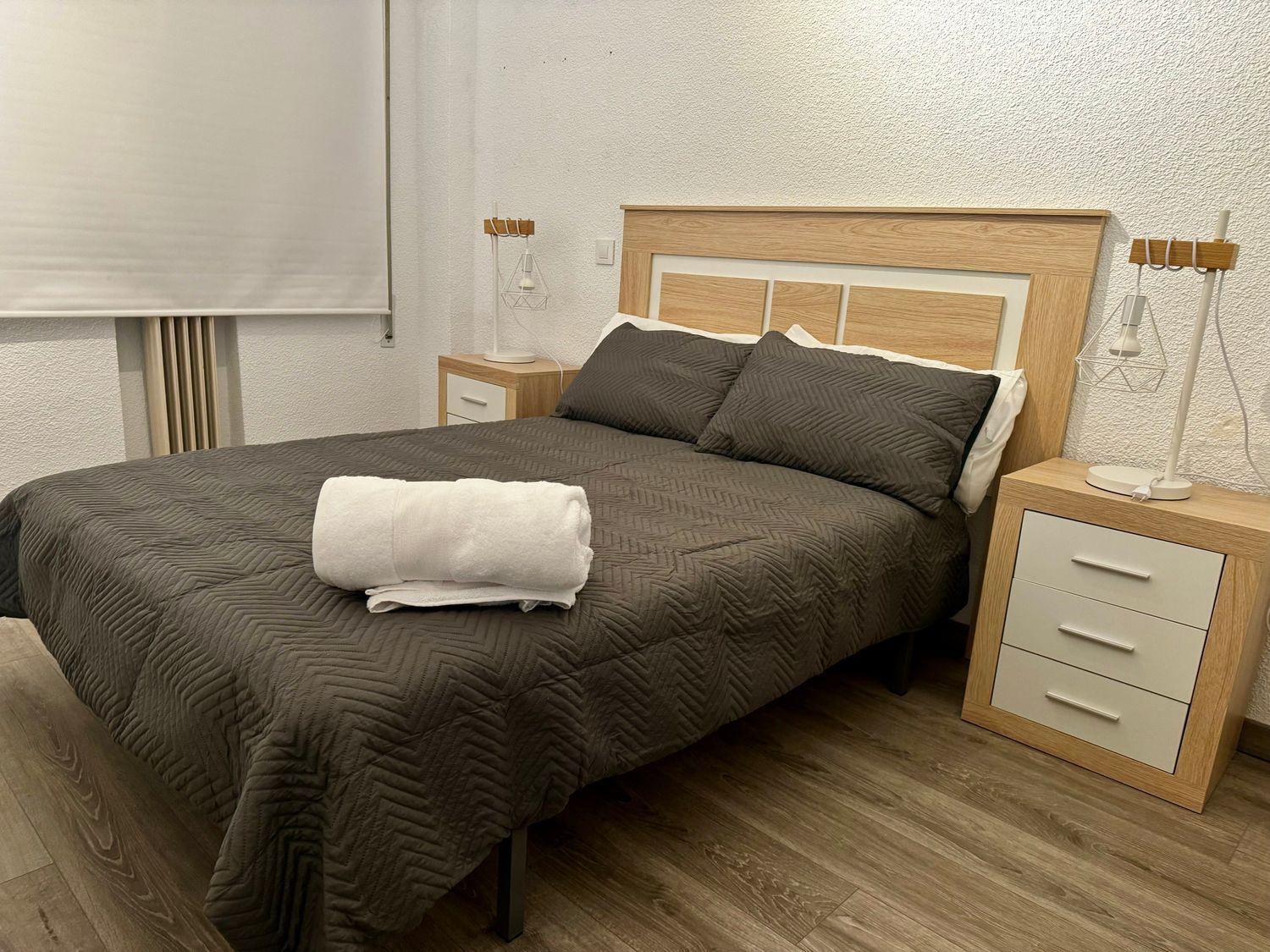 Piso en calle de Sánchez Barcáiztegui, Madrid, 40 - Foto 1