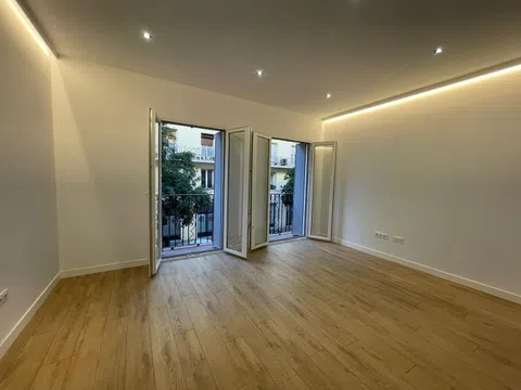 Piso en calle Escosura, 18