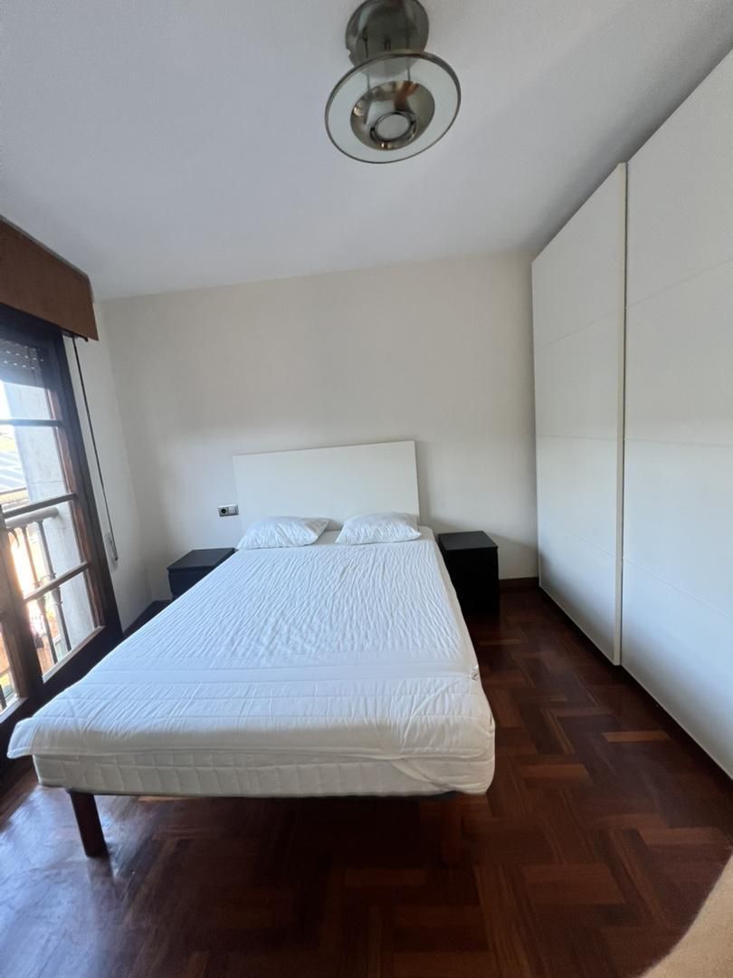 Piso en  Calle Jovellanos 6 - Foto 8