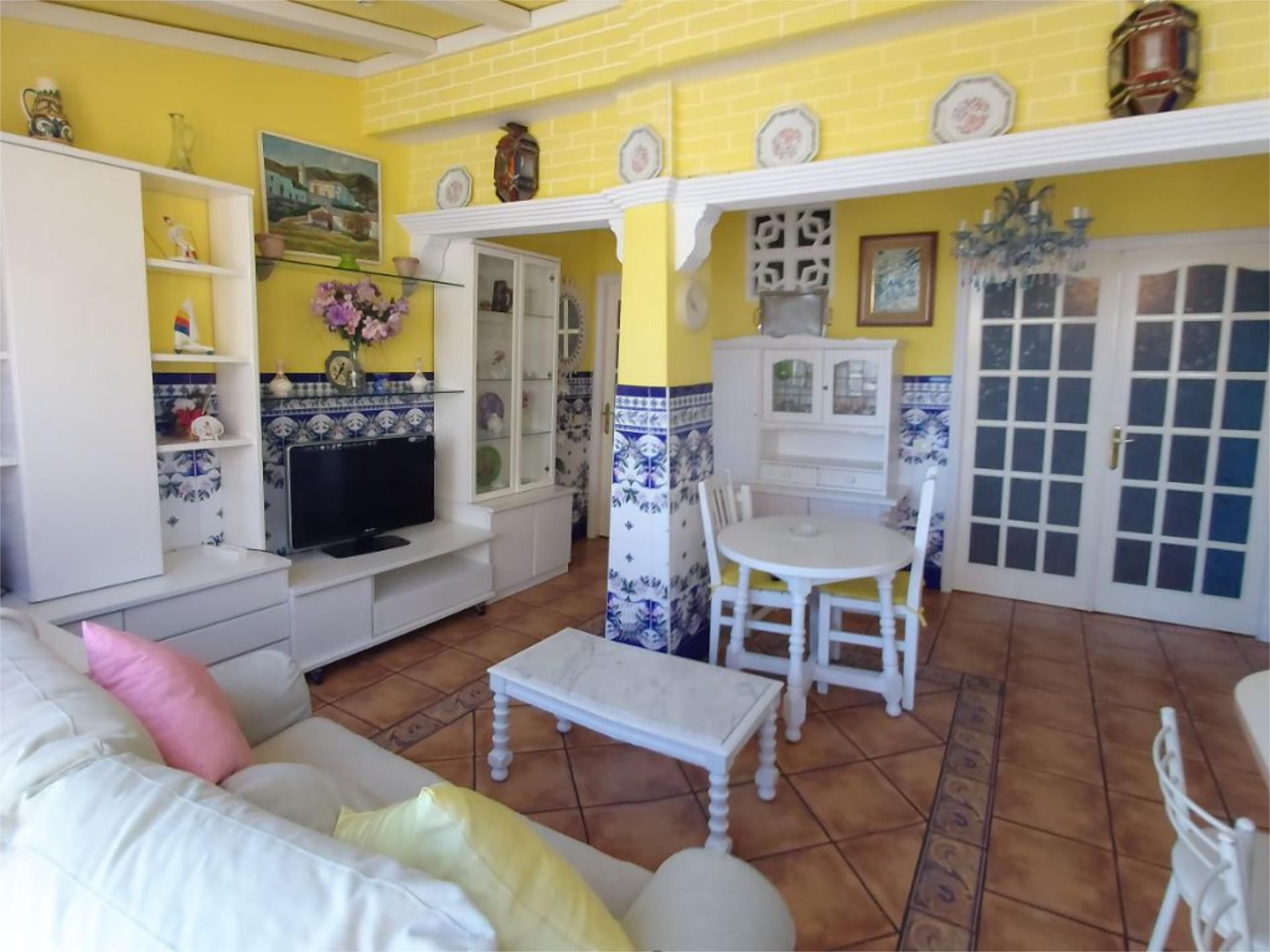 Ático en  Calle Tomás Miller 79