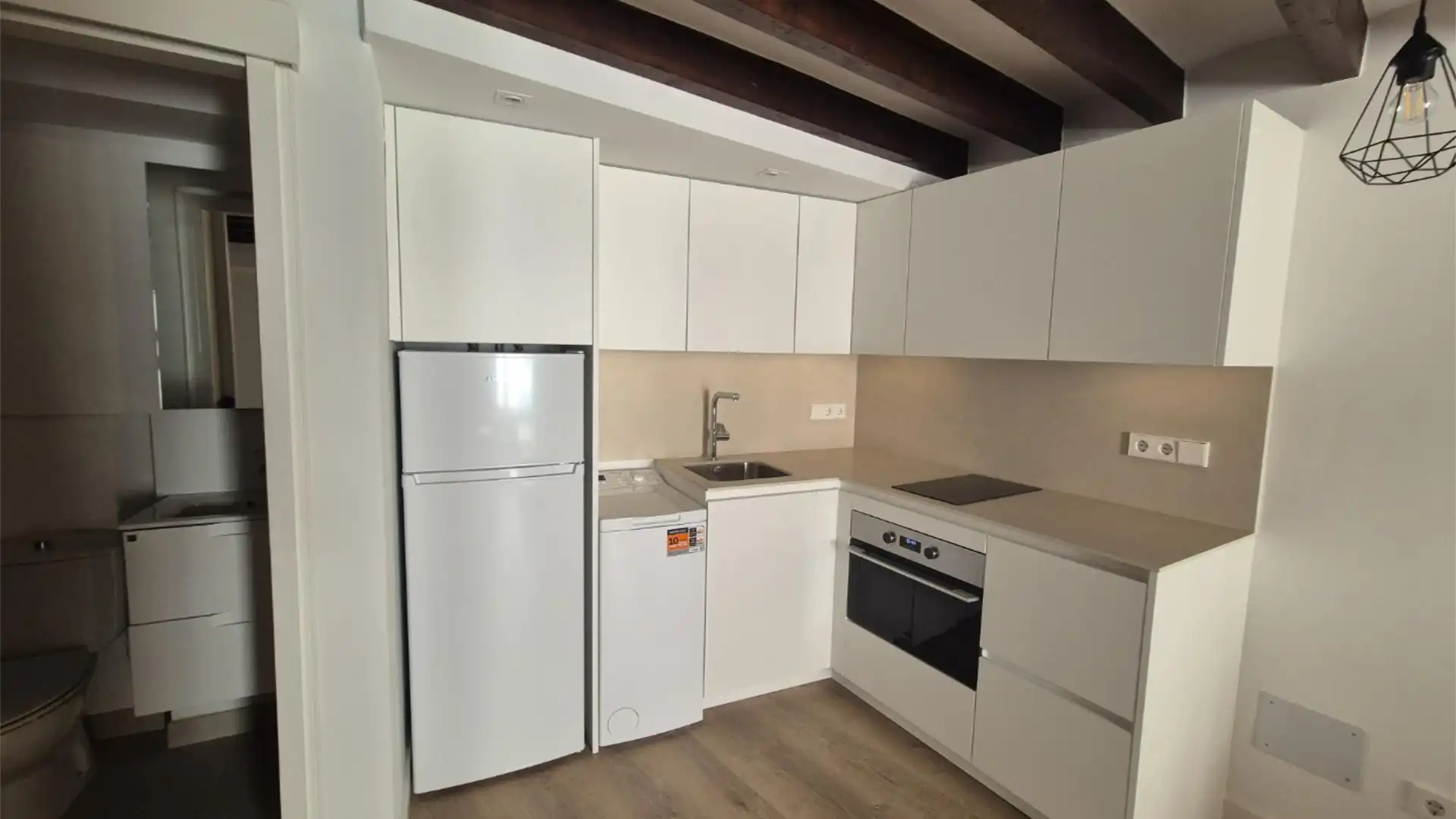 Estudio en  Carrer de la Bosseria 12 - Foto 2