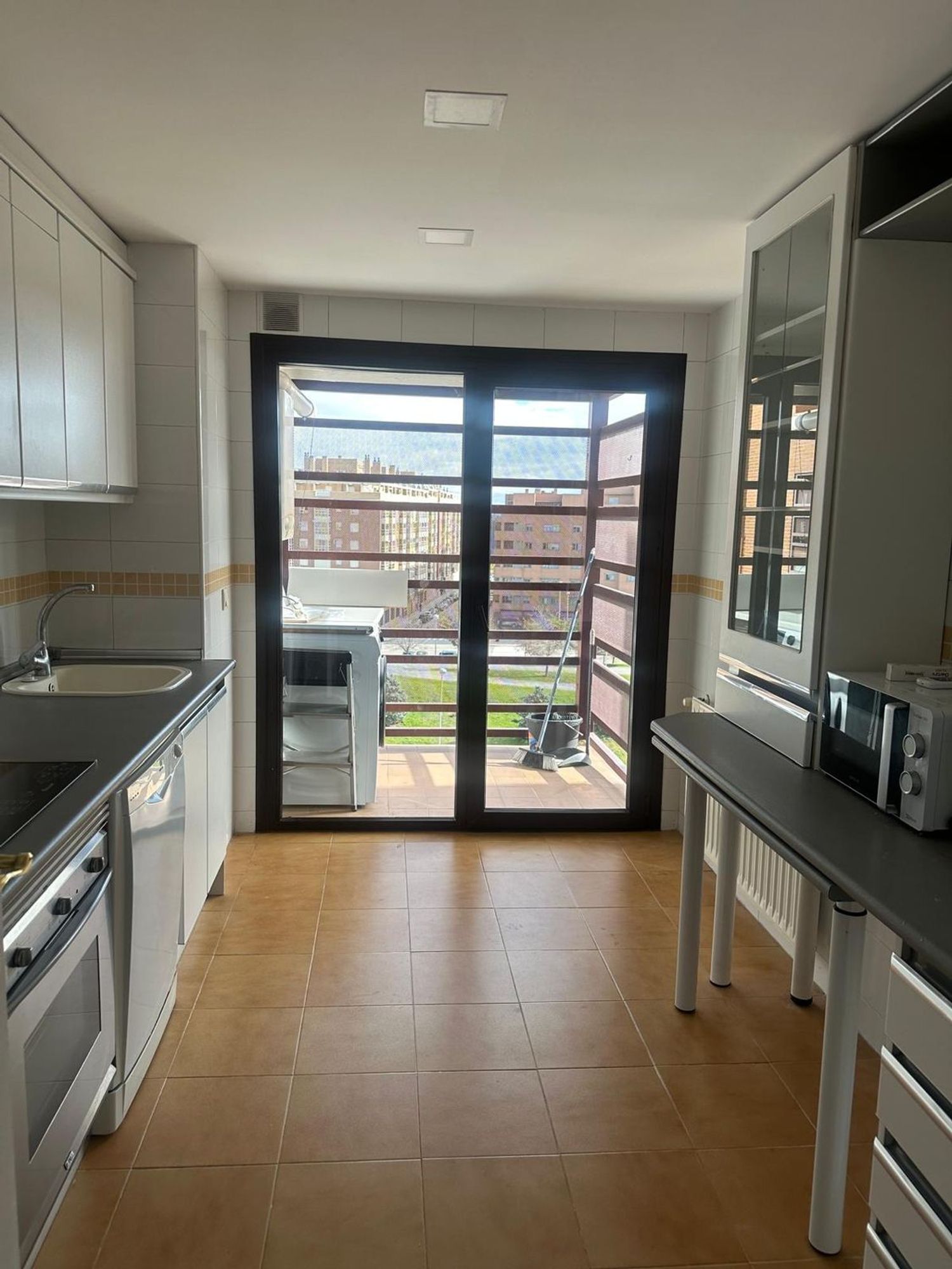 Piso en calle de Castiello de Jaca, 31 - Foto 4