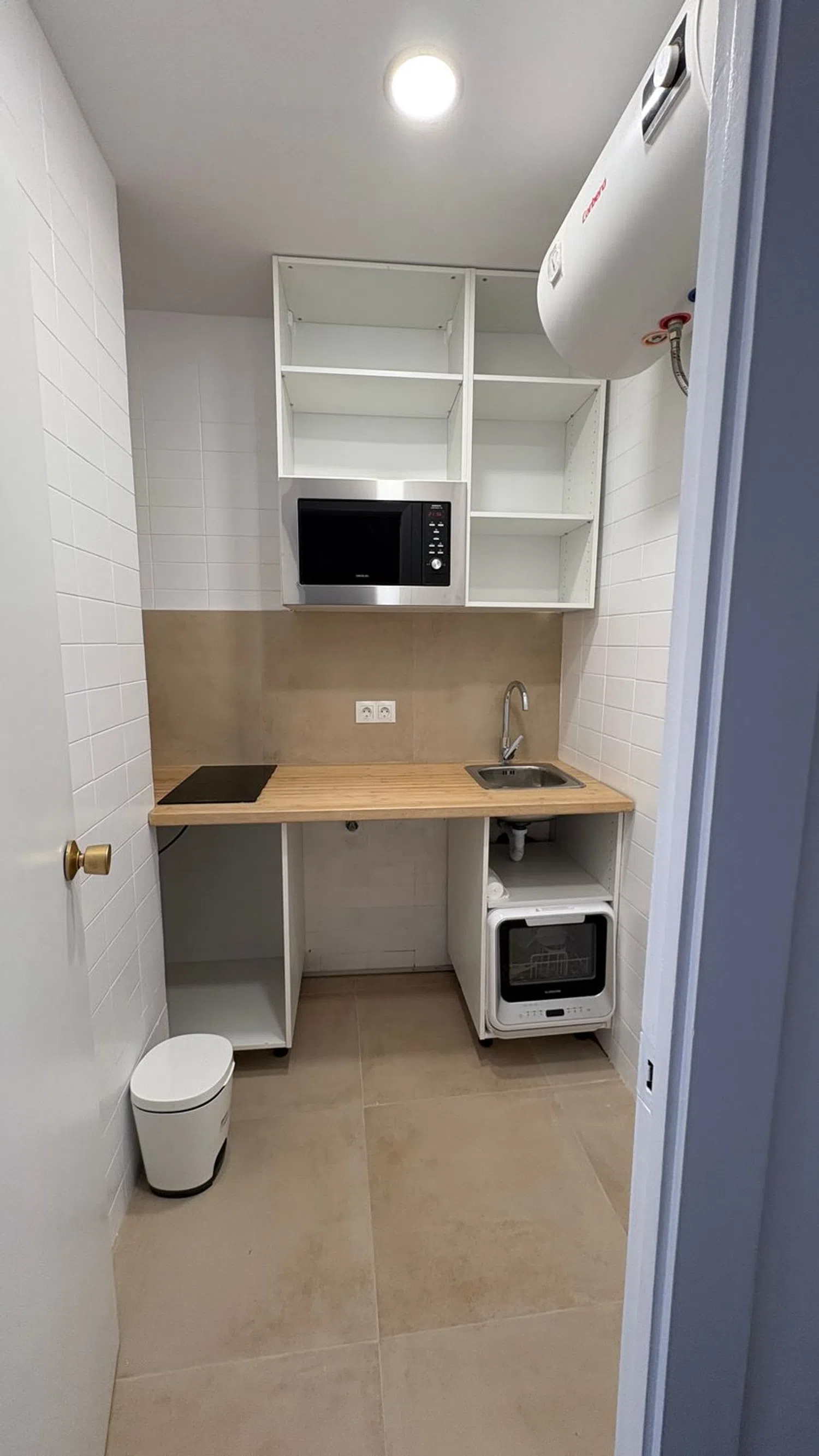 Estudio en calle d'Aragó, 166 - Foto 4