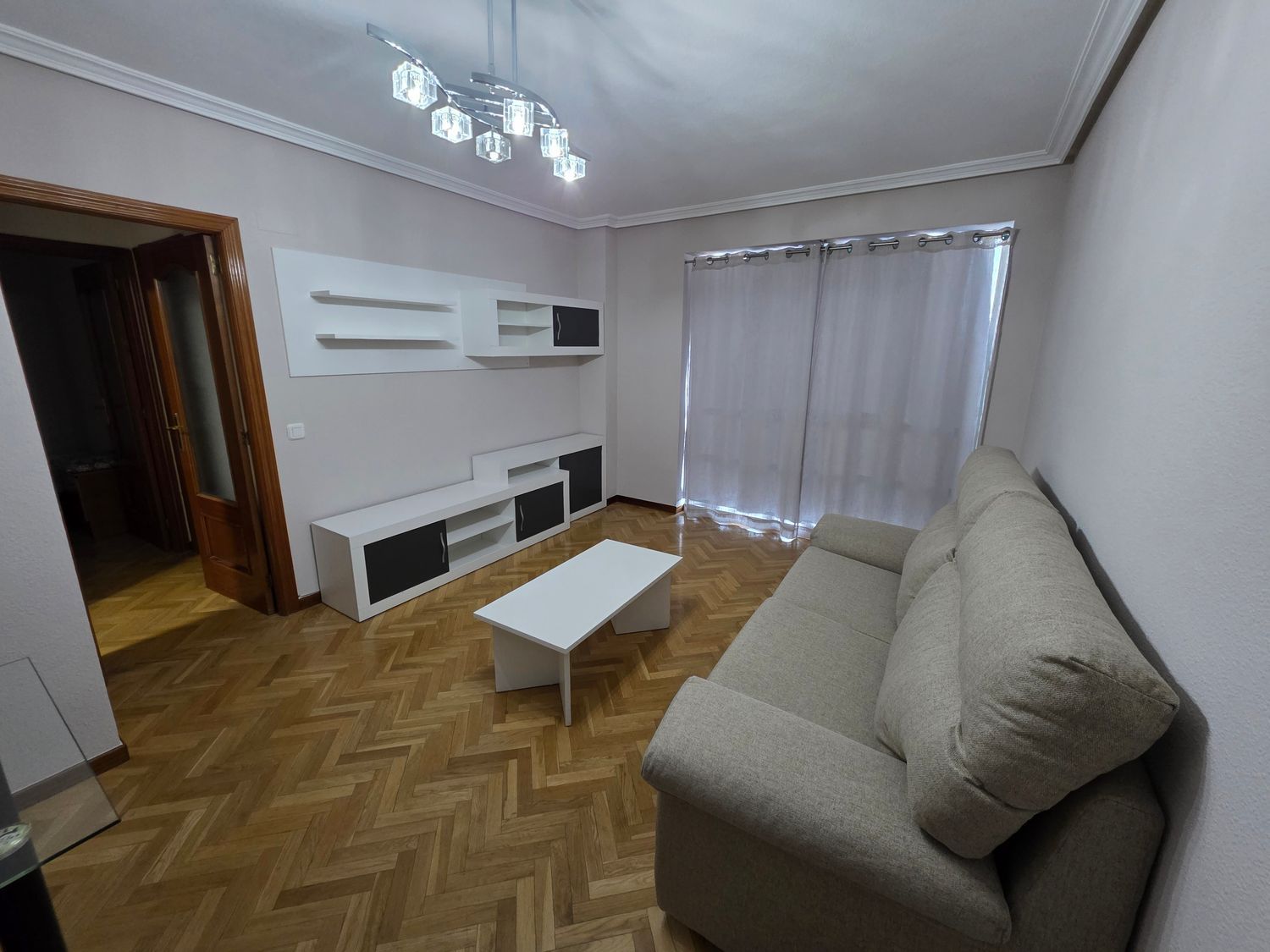 Piso en Calle astorga, 34, Capuchinos-Glorieta-C. Jardín - Foto 9