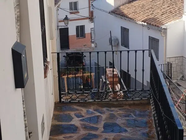 Casa de pueblo en Calle Granada, 12 - Foto 3