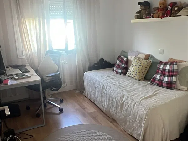 Piso en Via de las Dos Castillas, 7, Zona Avenida Europa - Foto 4