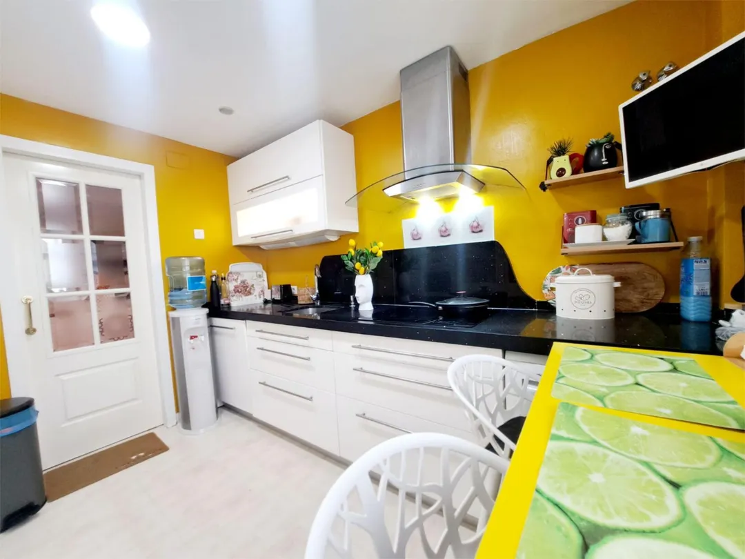 Piso en  Calle Don Cristian 3 - Foto 8