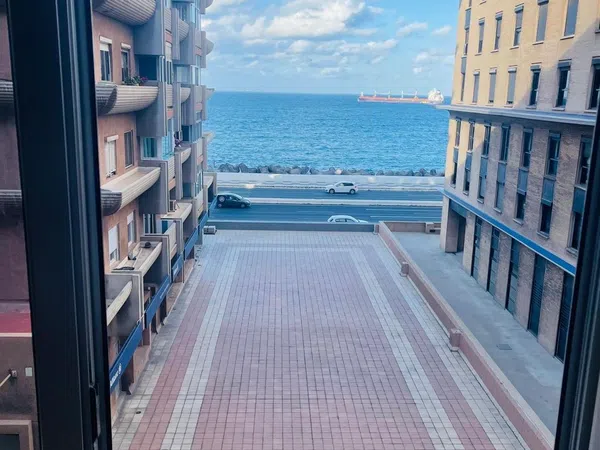 Piso en Avenida Rafael Cabrera, 10 - Foto 1