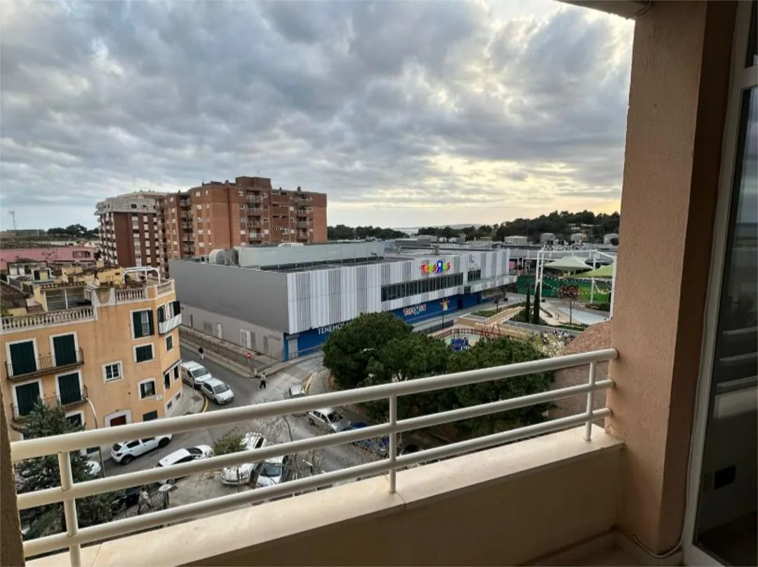 Piso en  Avinguda de Gabriel Roca 45 - Foto 2