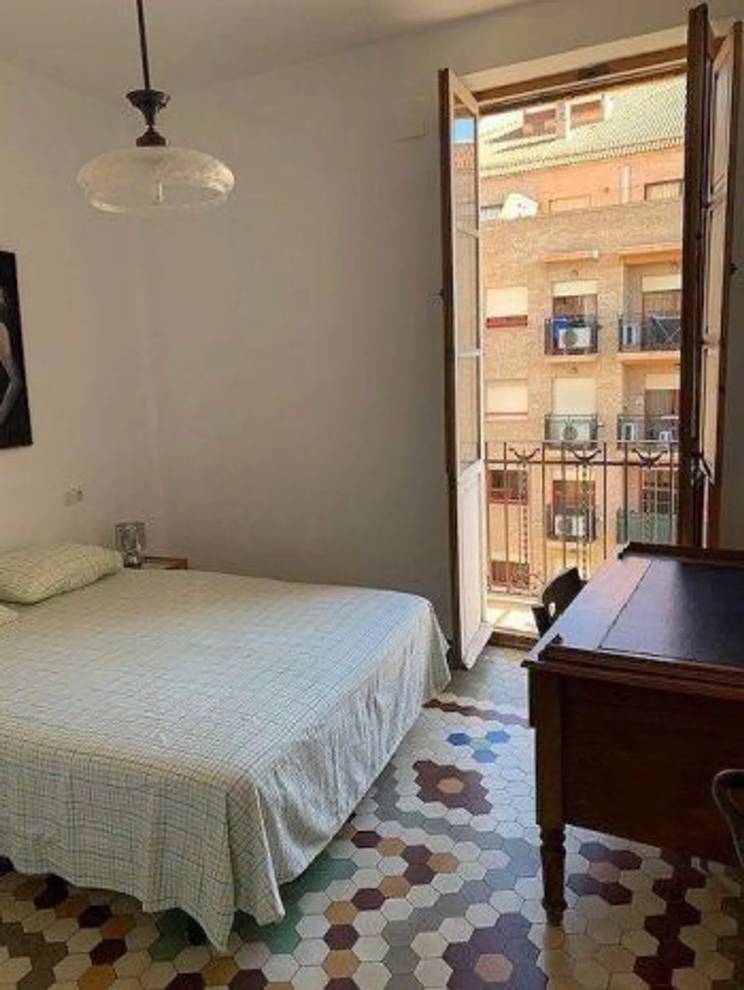 Piso en C. de Sagunto, 105 - Foto 5