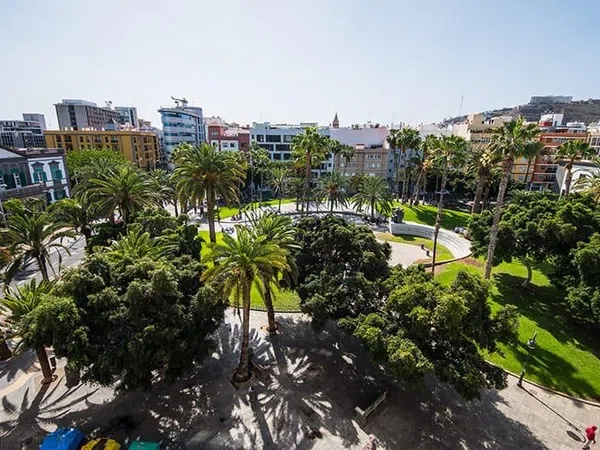 Piso en plaza de la Feria, 40