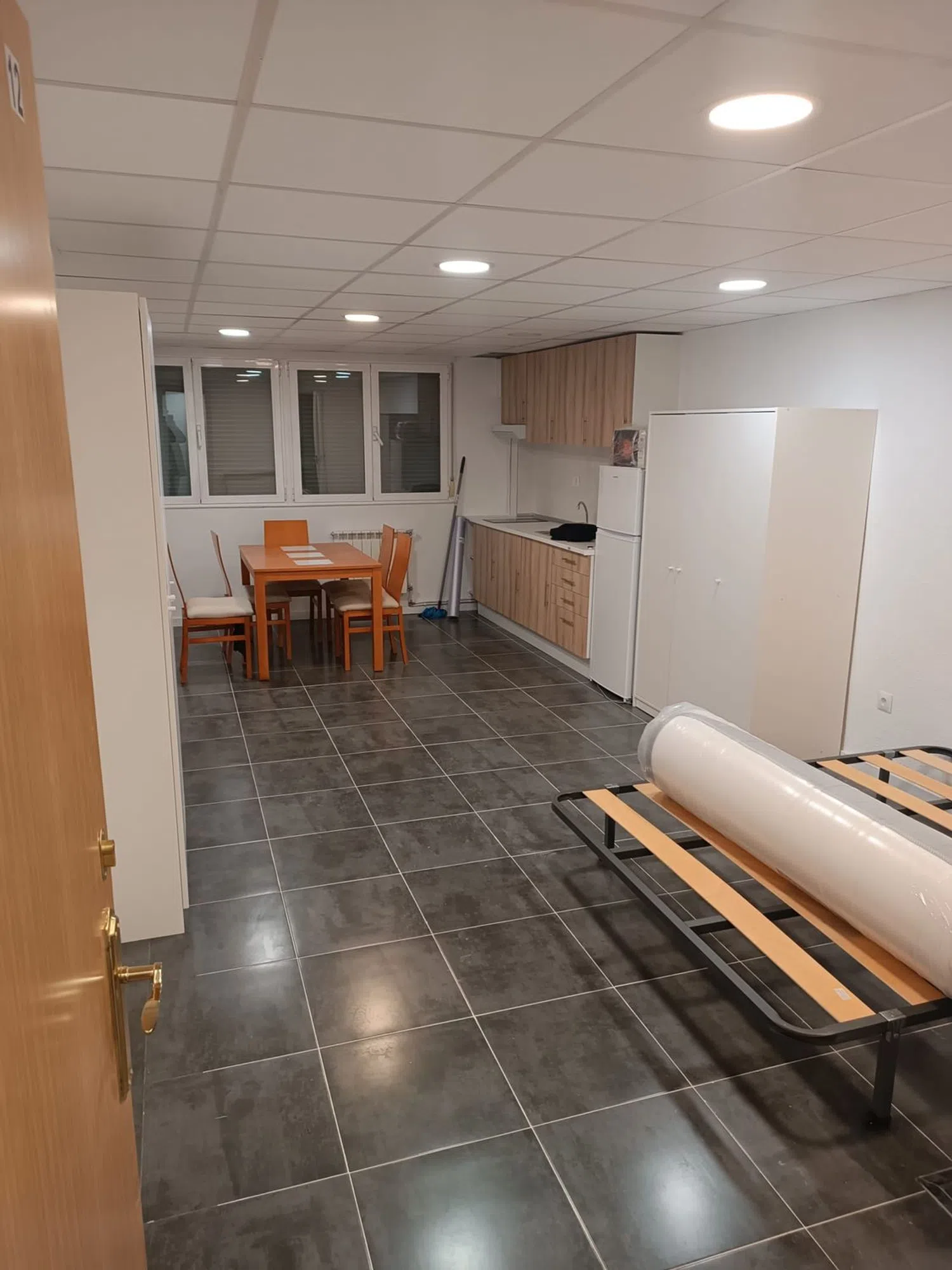 Estudio en calle de Fernández Cid, 2 - Foto 4