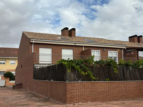 Chalet adosado en calle Pompeya, 2 - Foto 1