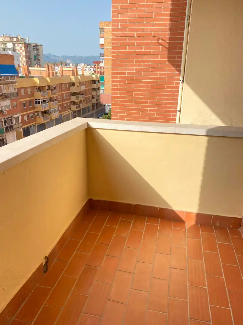 Piso en  Calle Coronel Osuna - Foto 9