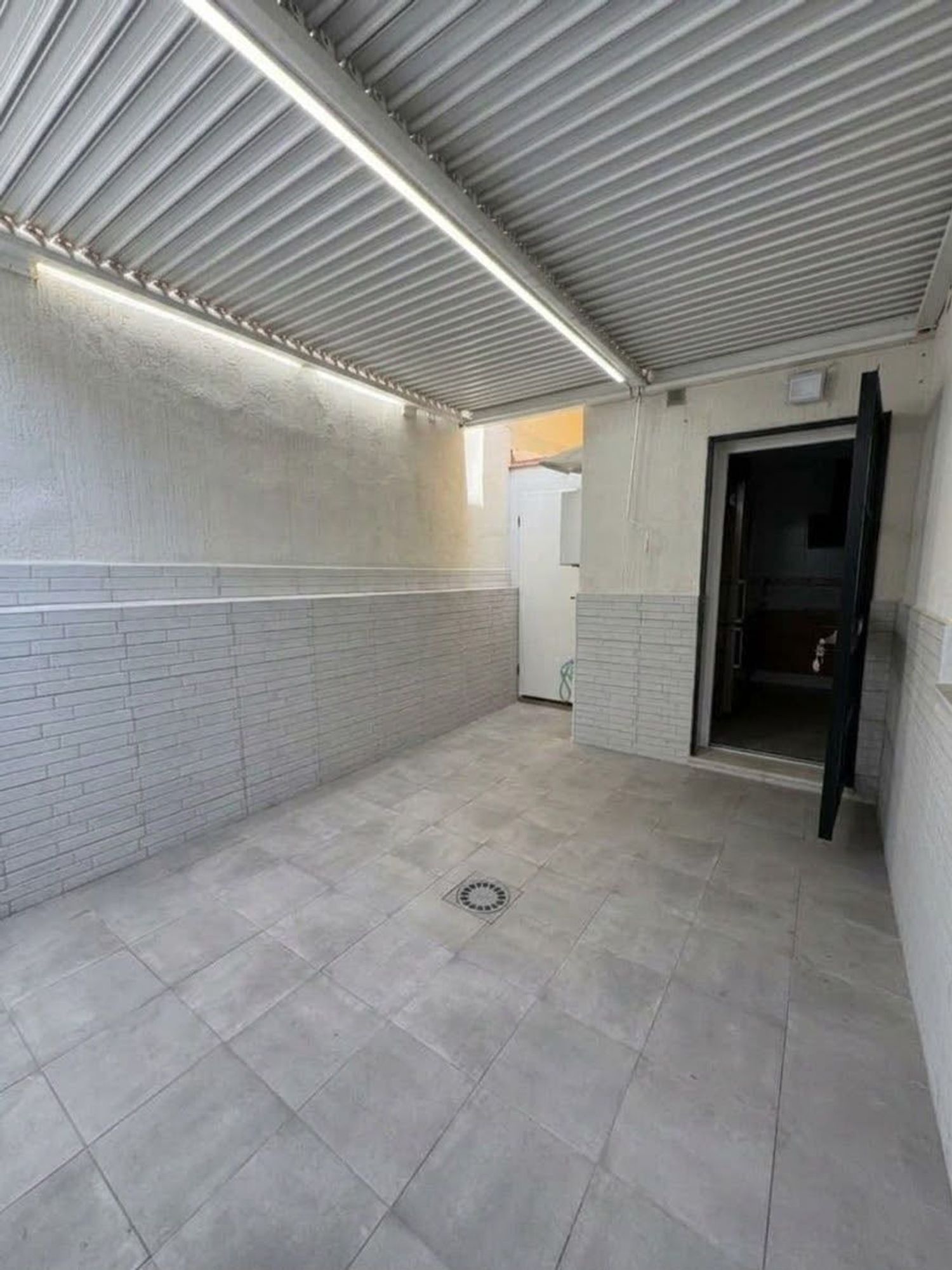 Chalet adosado en Palomares del Río - Foto 12