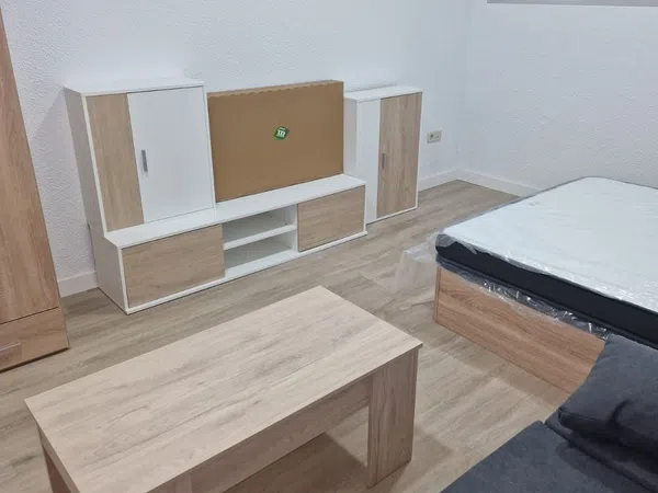 Estudio en calle Valle del Guadalix, 29 - Foto 2