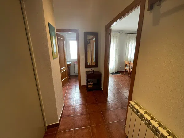 Chalet pareado en Miraflores de la Sierra - Foto 4