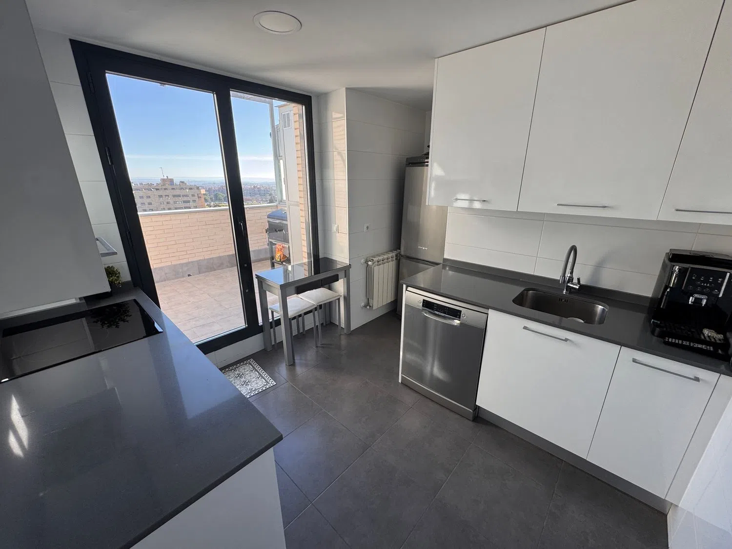 Ático en calle Diego de Almagro, 5 - Foto 11