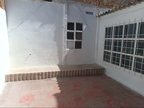 Casa de pueblo en Calle Fidel García Berlanga, 11 - Foto 9