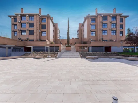 Estudio en calle de Diego Ayllón