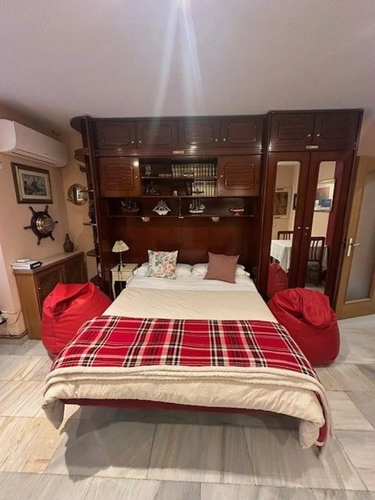 Estudio en calle de Juan de la Hoz, 28 - Foto 1