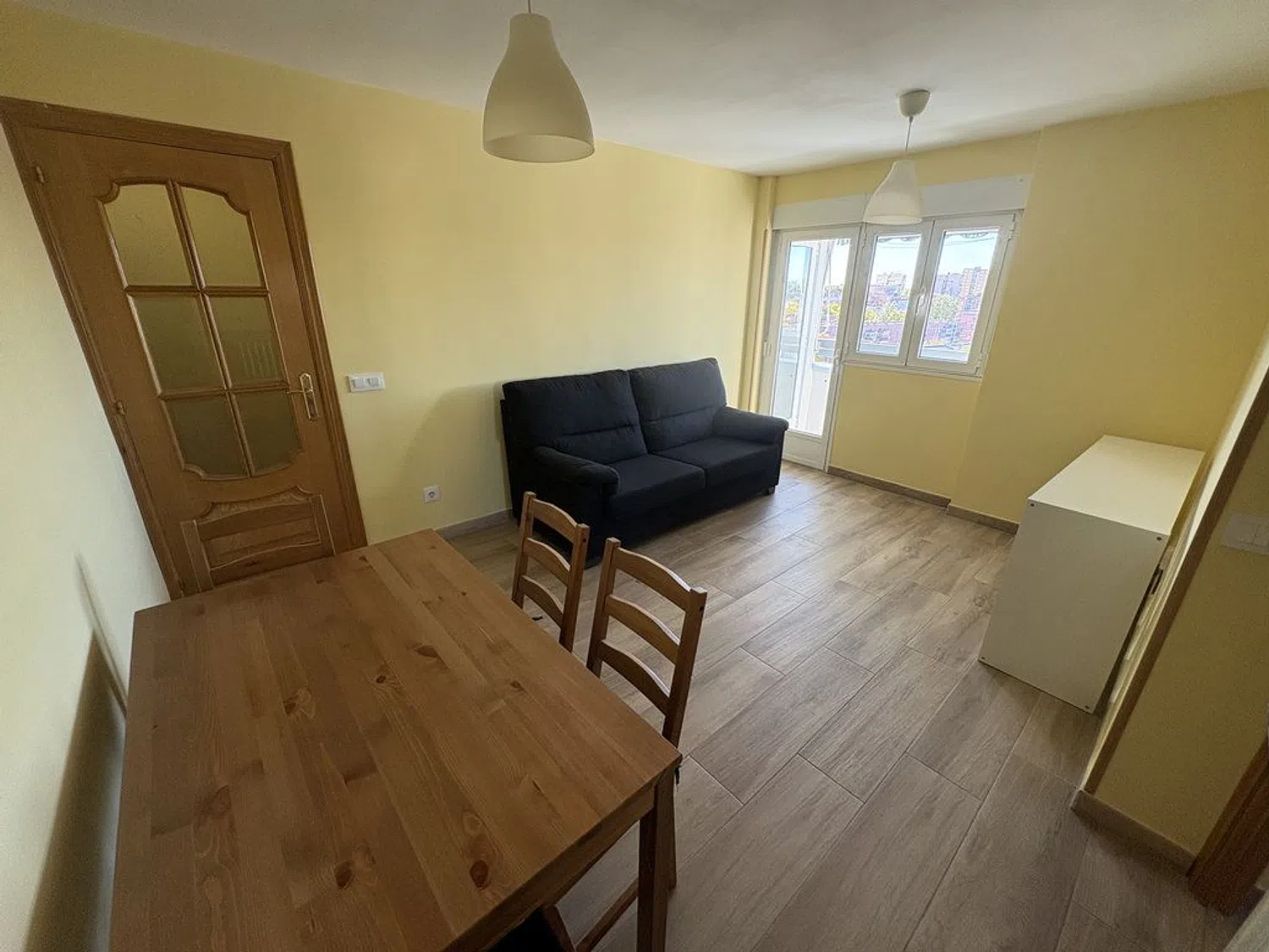 Piso en avenida del Marqués de Corbera, 62 - Foto 2