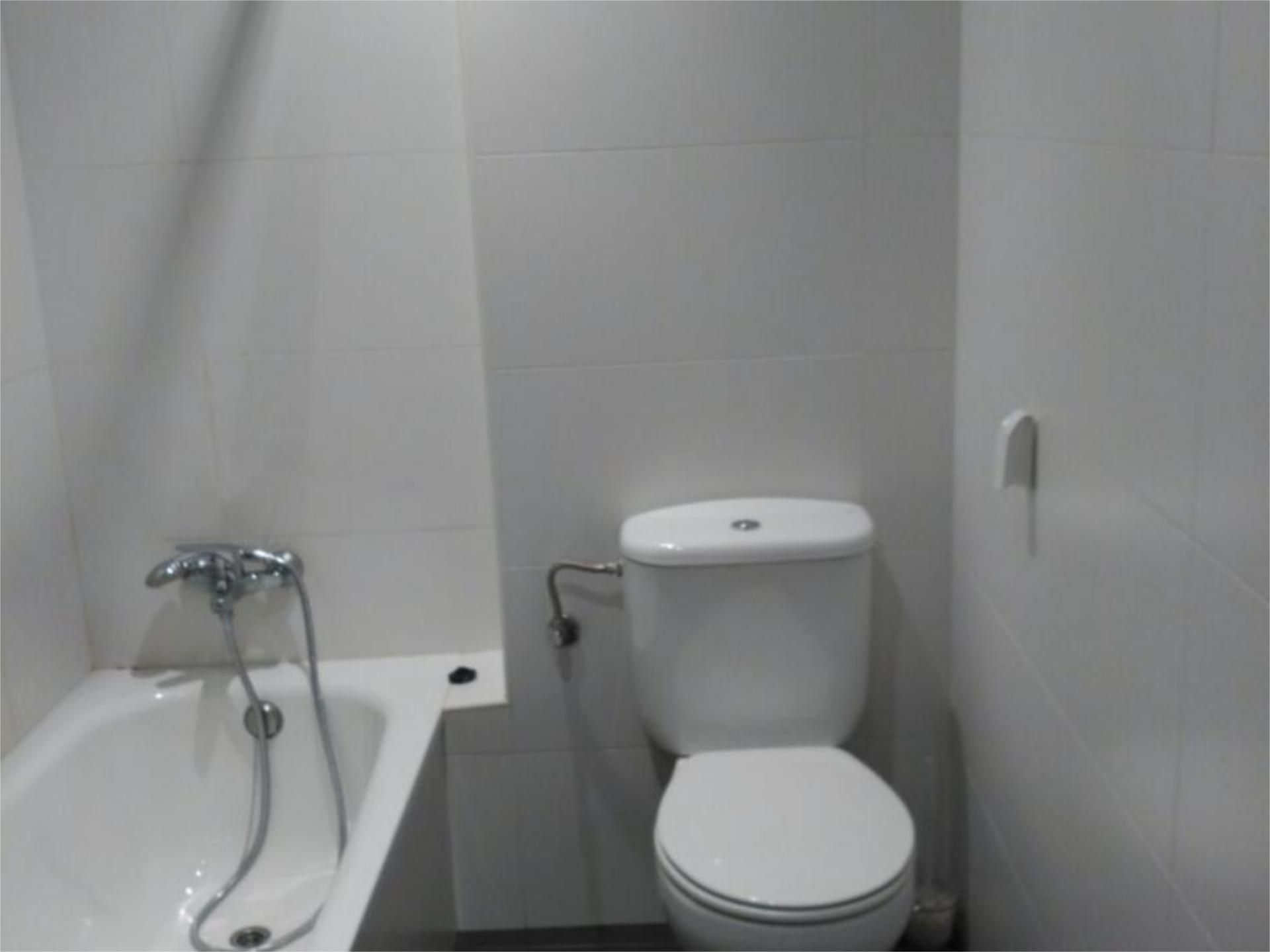 Piso en  Calle Muñoz Torrero 7 - Foto 7