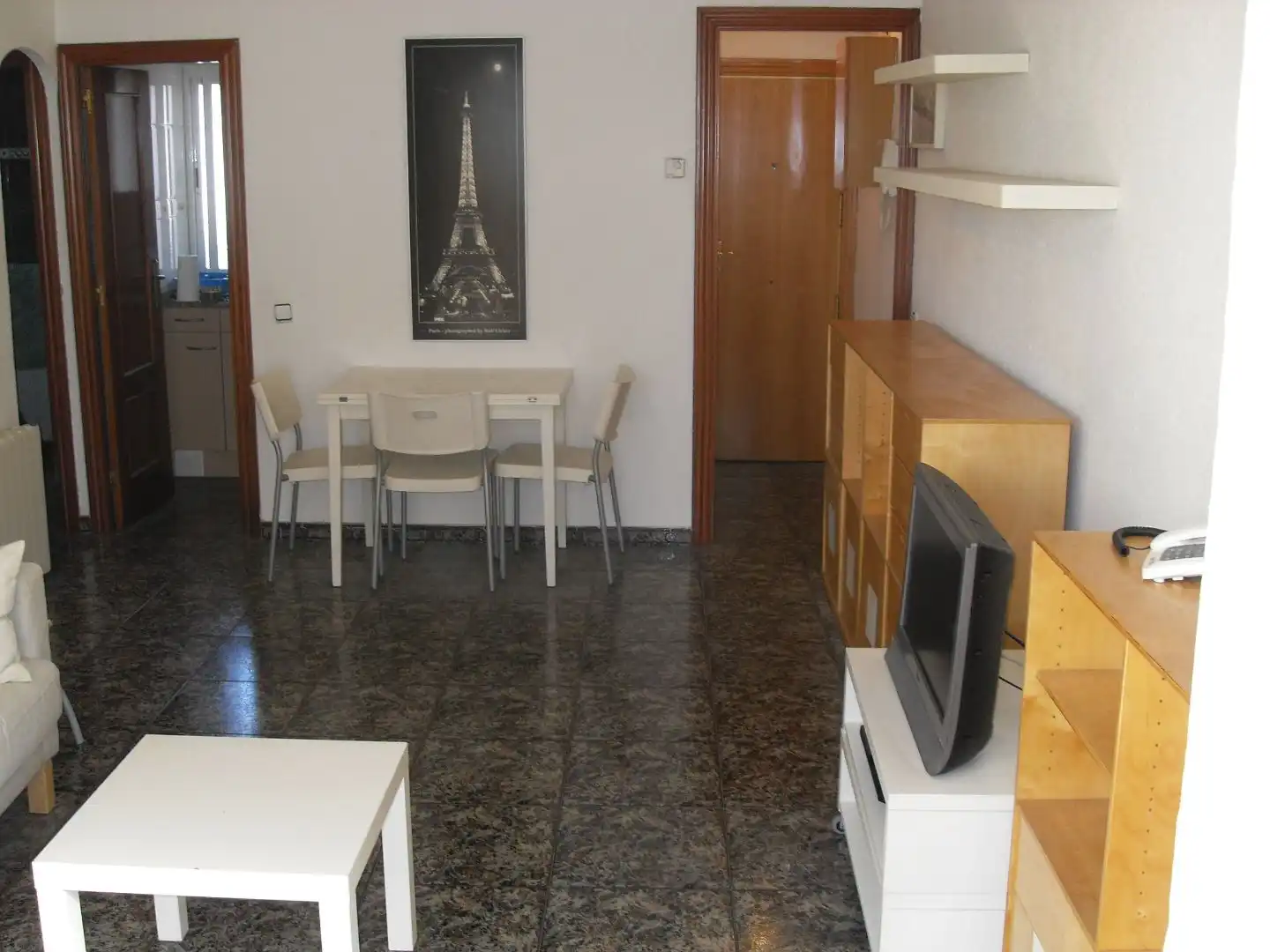 Piso en  Carrer Campoamor 54 - Foto 4
