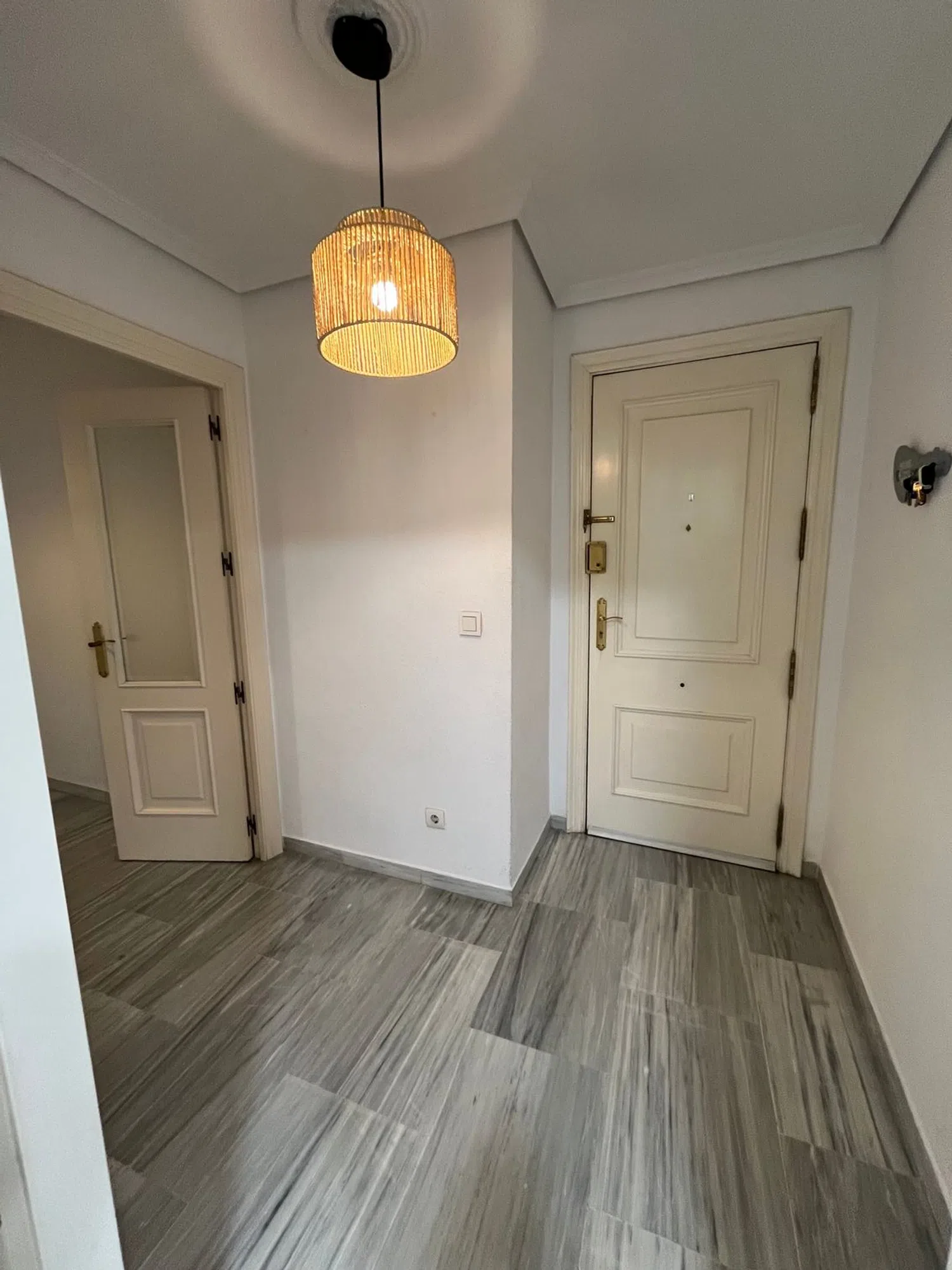 Piso en calle Diego Angulo Íñiguez, 9 - Foto 3