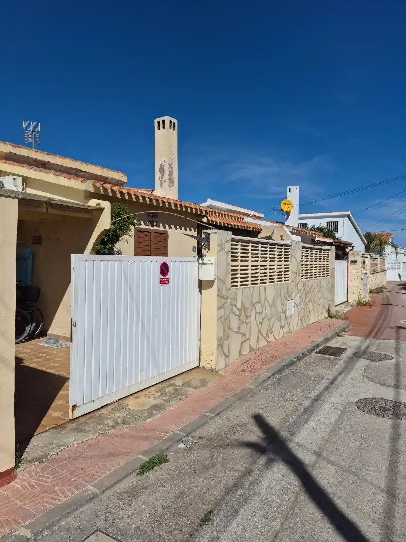 Casa adosada en  Partida Platja Almadrava Carrer 9 13 - Foto 5