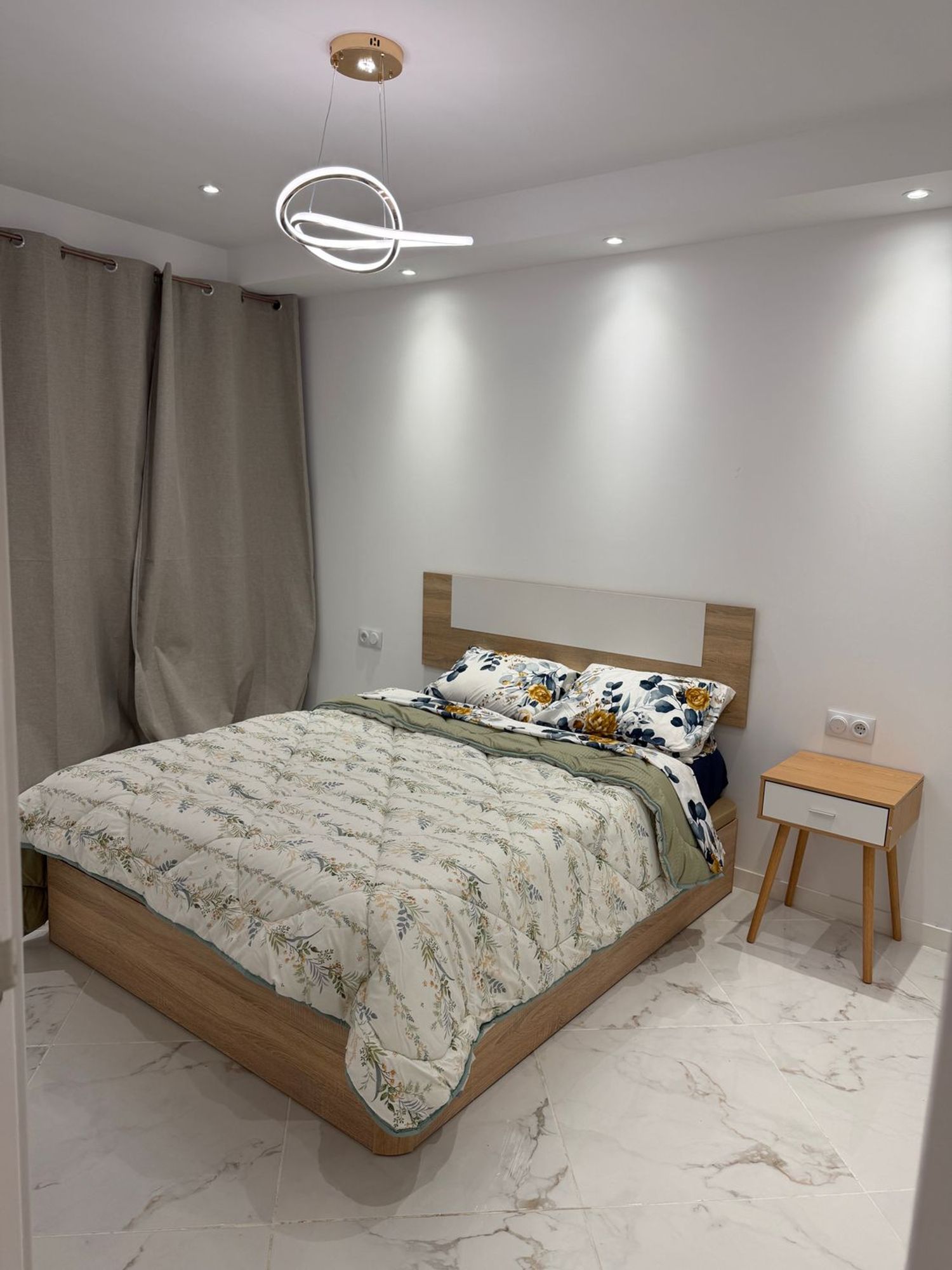 Casa o chalet independiente en Calle Cánovas del Castillo, 22, Carolinas Altas, Alicante / Alacant - Foto 2
