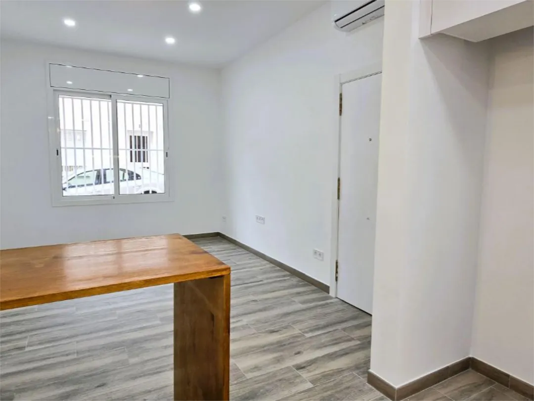 Piso en  Carrer de Concepción Arenal 144 - Foto 10