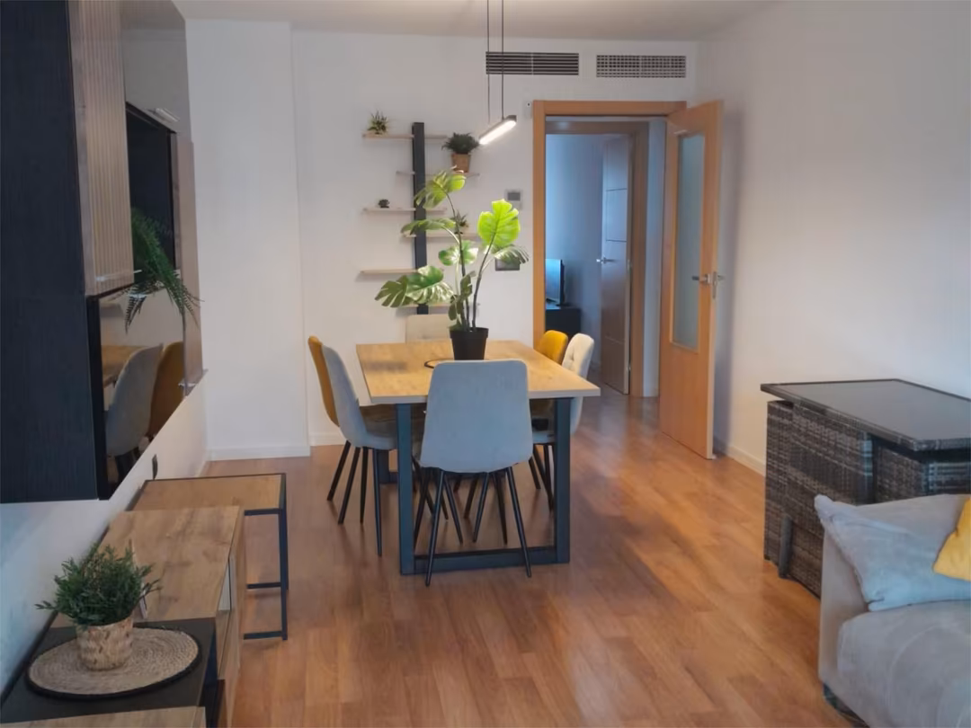 Piso en  Avenida Rocio Jurado 7 - Foto 4