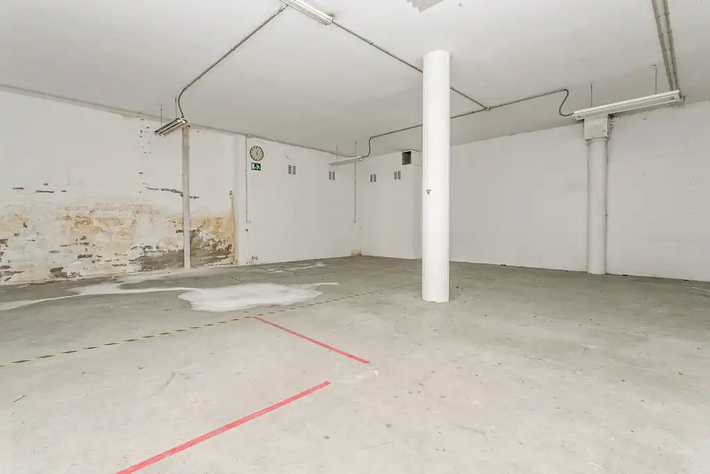 Local comercial en  C/ Bergueda - Foto 25