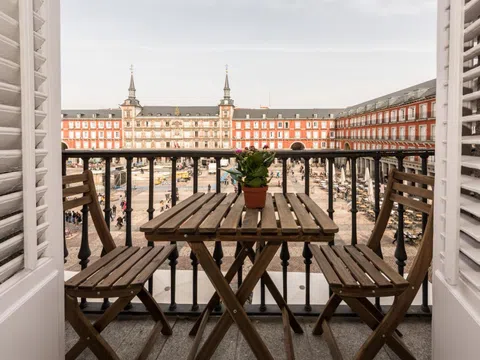 Piso en plaza Mayor, 2