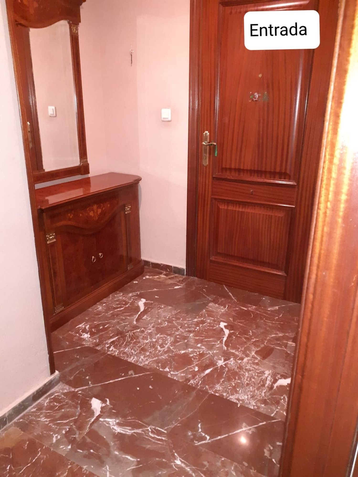 Piso en Cervantes-Palacio de Deportes - Foto 1