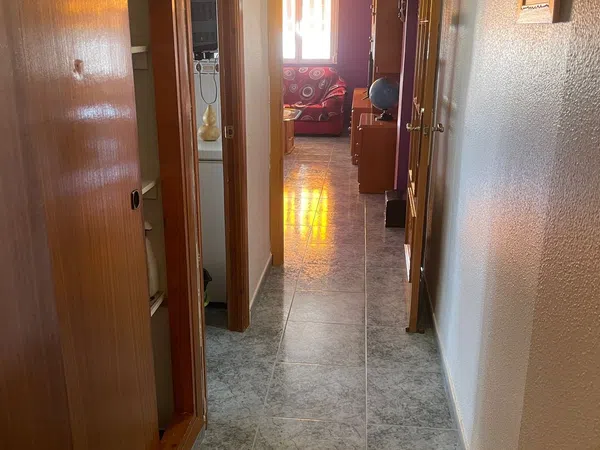 Piso en Calle Ramón y Cajal, 24 - Foto 1