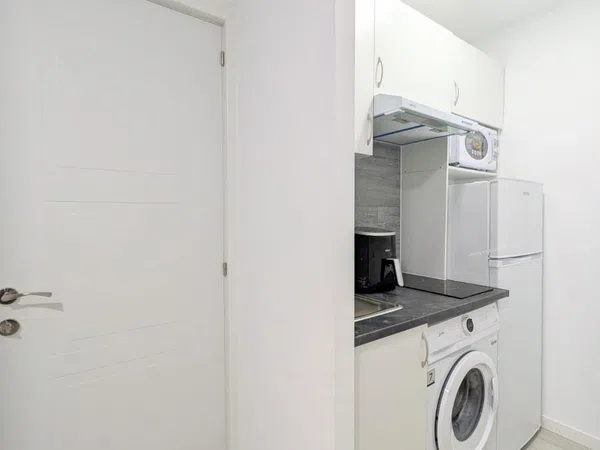 Estudio en Calle de la Guía, Zona Pueblo - Foto 3