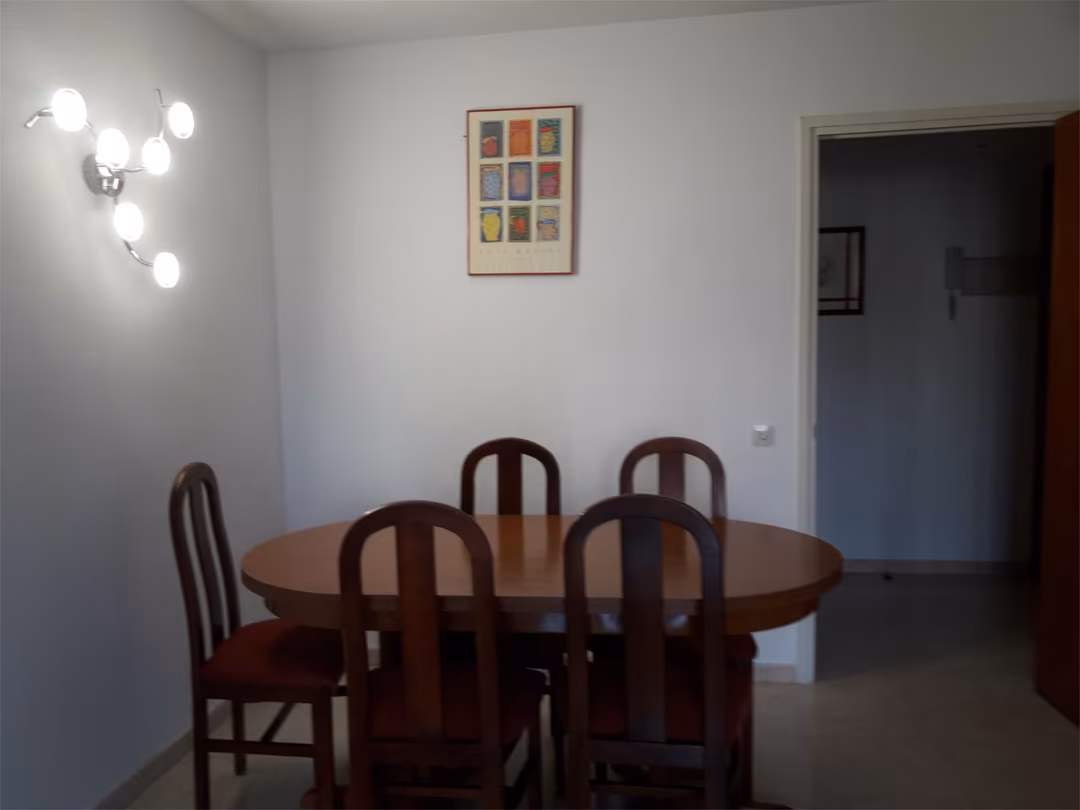 Piso en  Carrer d'Eusebi Estada 90 - Foto 3