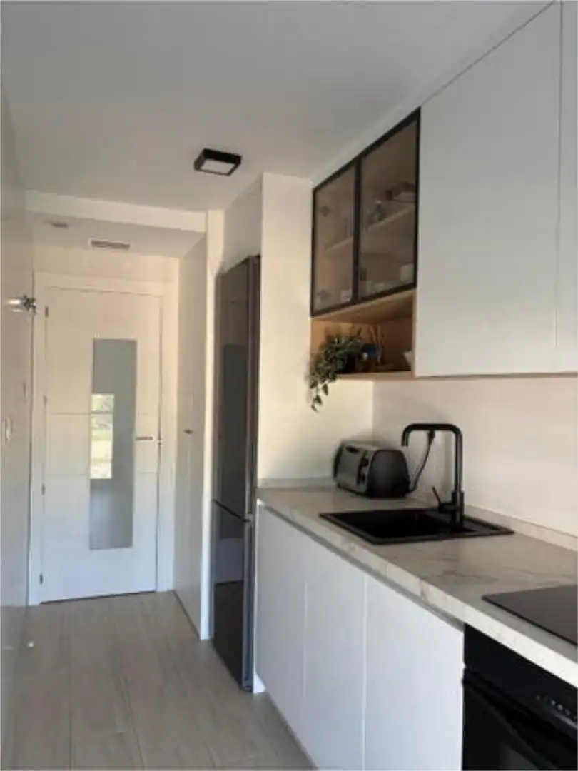 Piso en Hipercor - Foto 2