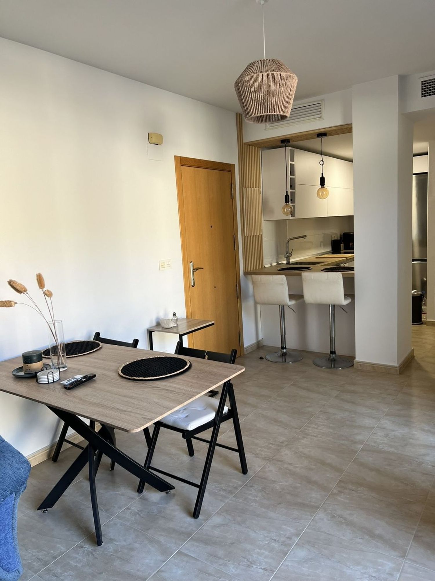 Piso en calle Rosaleda, 16 - Foto 4