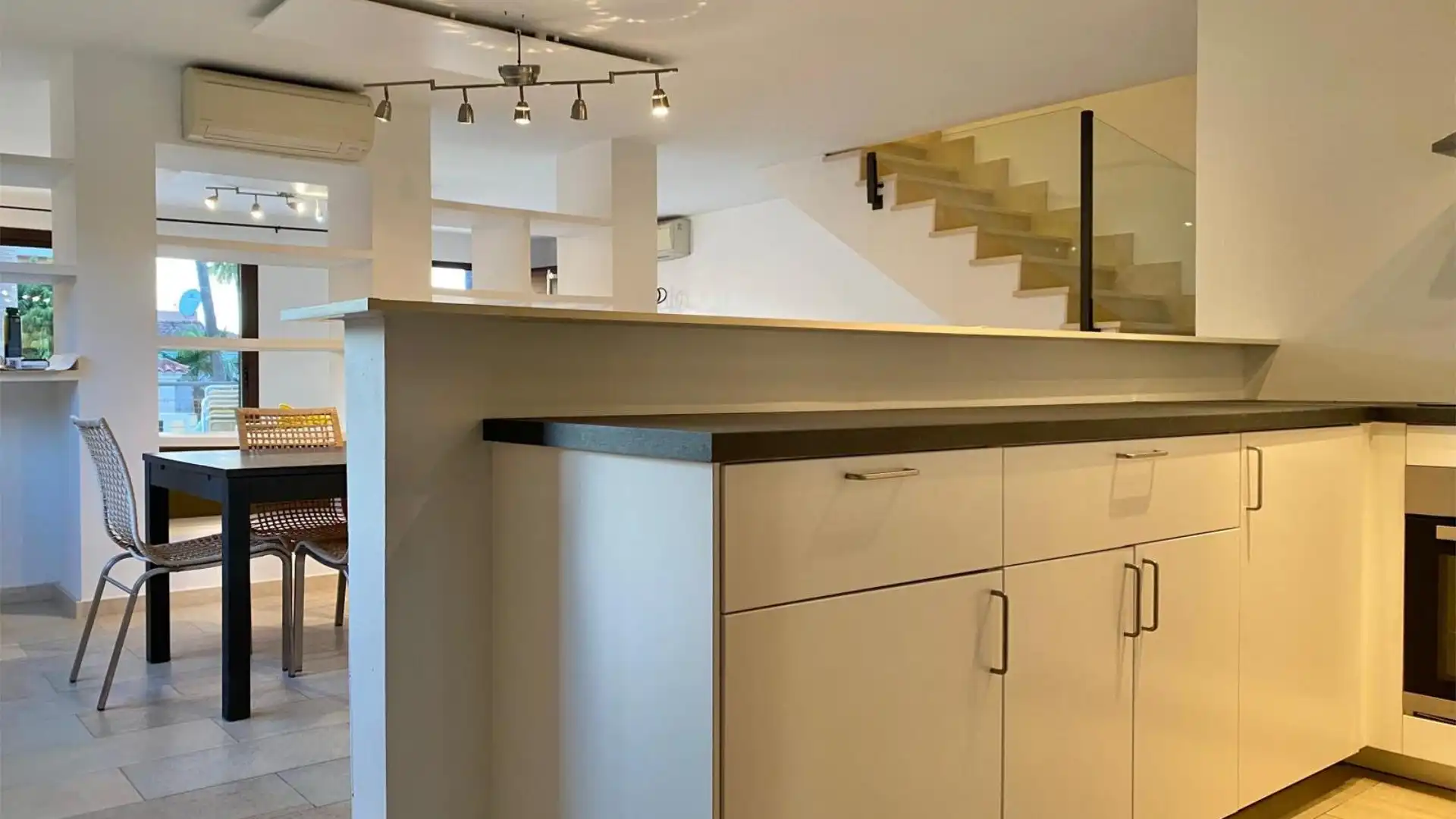 Casa adosada en  Carrer de Mart 57A - Foto 16