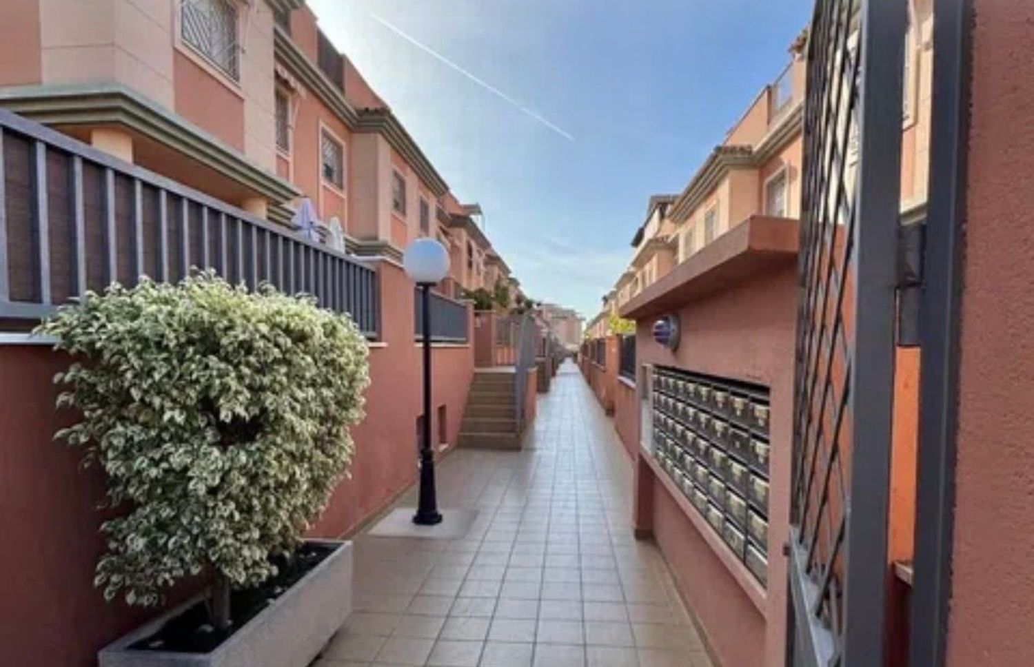 Chalet adosado en calle Pepa Flores Marisol, 30 - Foto 16