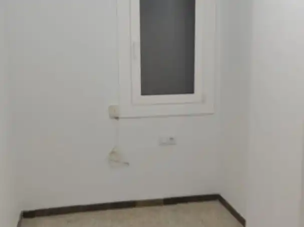 Piso en  Carrer de Felip II 82 - Foto 3