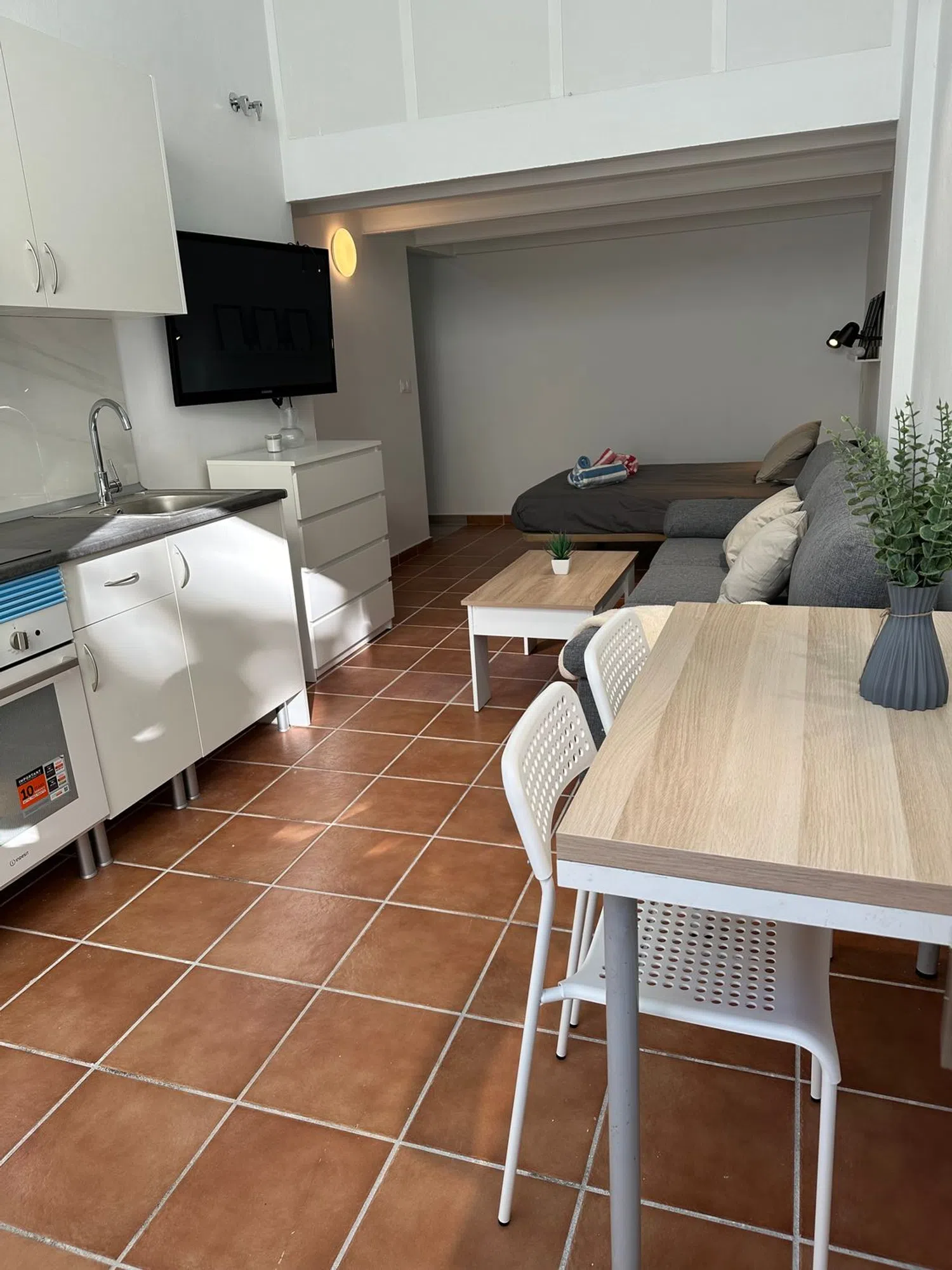 Estudio en calle Eneas, 87 - Foto 4